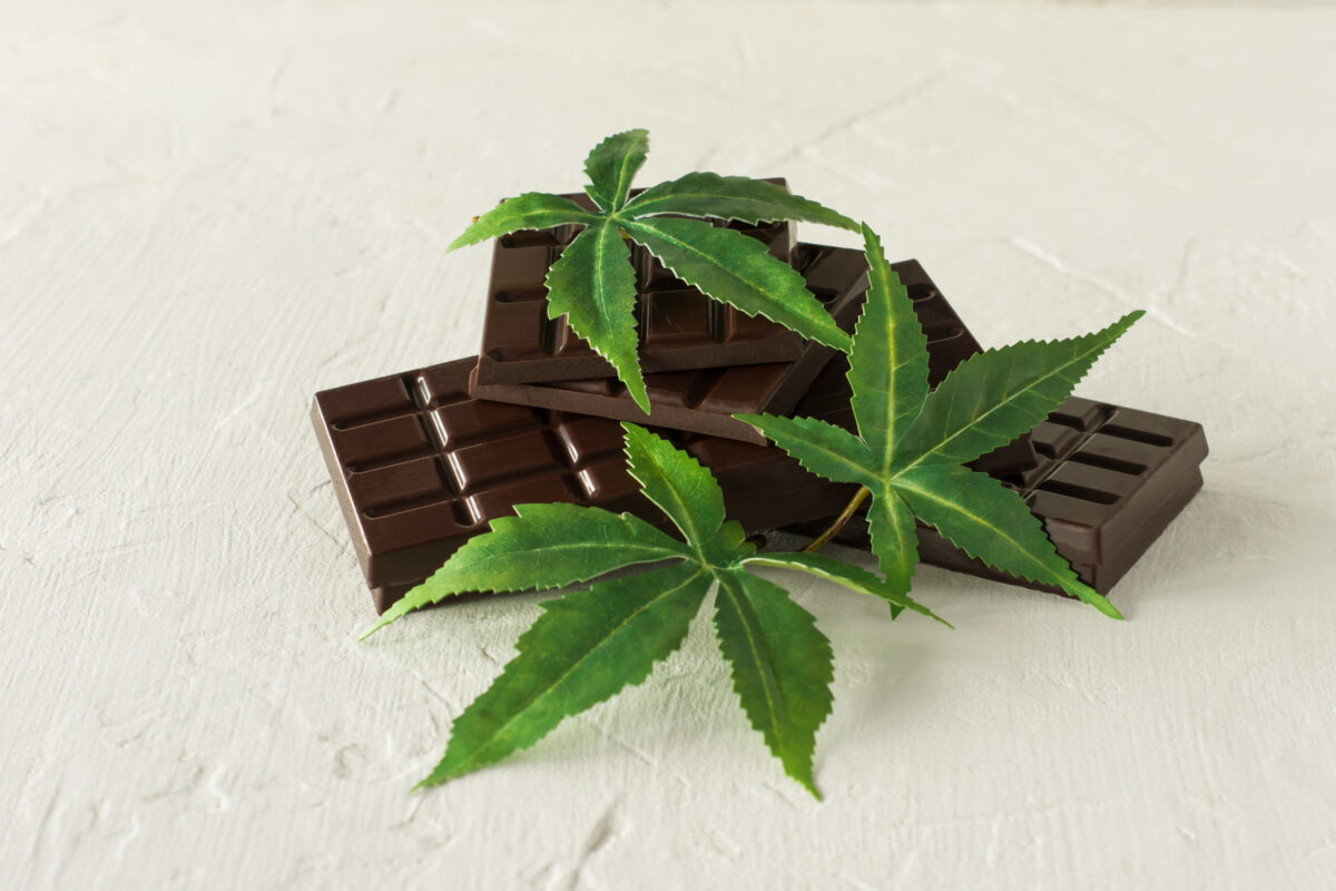 The Ultimate Guide to THC Chocolate Bars: Dosage, Effects, and Flavor