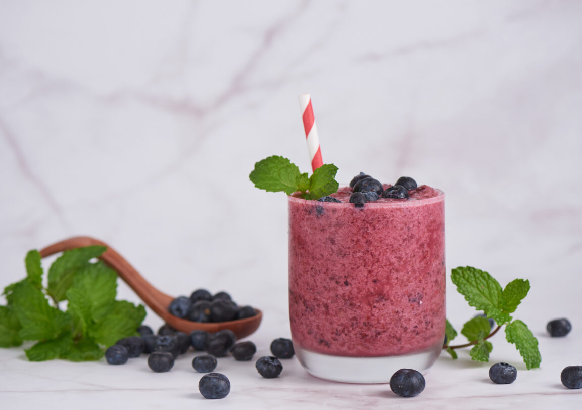 Cannabis Infused Blueberry Smoothie: A Sunday Morning Craving